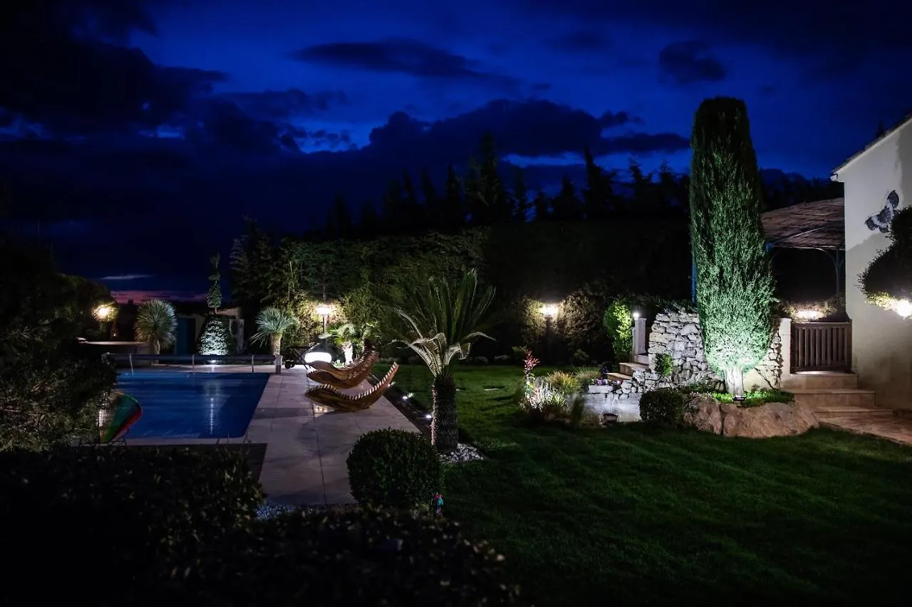 Le Castelet Villa Chateaurenard 0*,  France